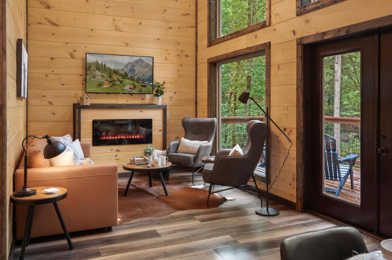 New Cozy Mountain Cabin Hot Tub Near Downtown Gatlinburg Eksteriør billede