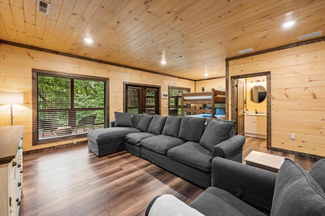 New Cozy Mountain Cabin Hot Tub Near Downtown Gatlinburg Eksteriør billede